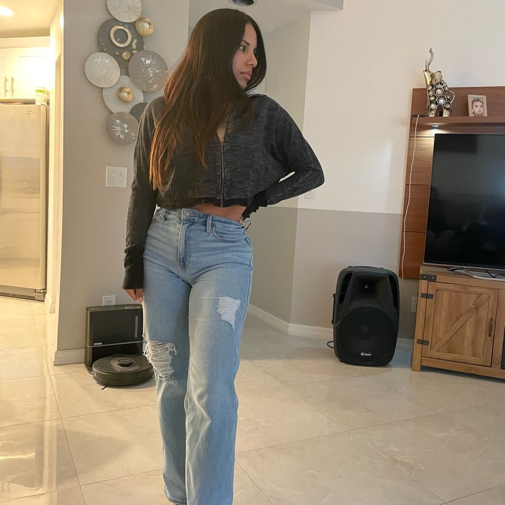 Forever 21 crop top sweater - Picture 1 of 5